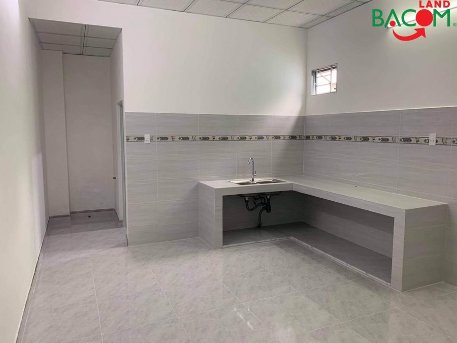 Bán Nhà mới, Trảng Dài, SHR, dt 122 m2 Thổ cư đường ô tô cách đường Nguyễn Ái Quốc 300m