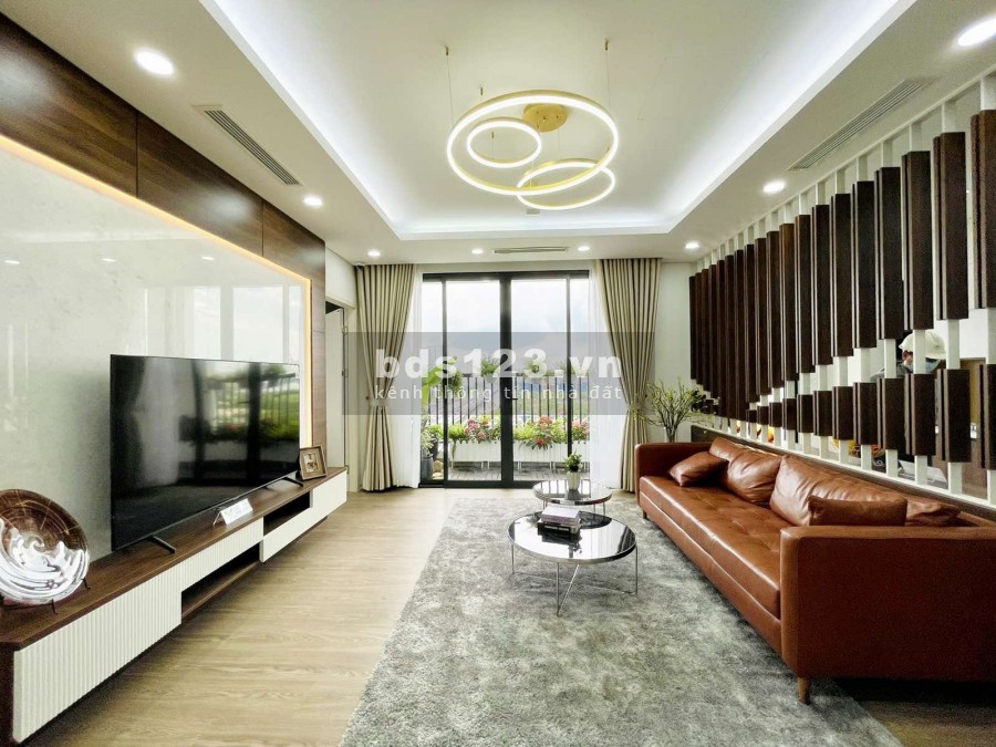 Bán nhà chính chủ mặt đường nguyễn xiển 62m2 chỉ với 2 tỷ, hỗ trợ ngân hàng