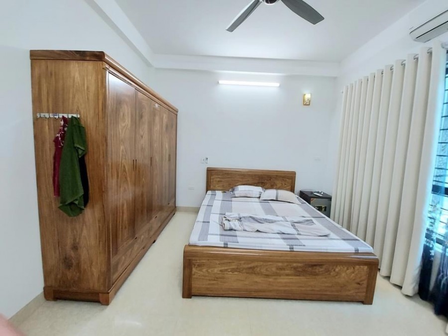 Đặng Tiến Đông dt 40m2, 5 tầng mt 3.5m, giá chỉ 3.9 tỷ, gần ô tô ngõ thông, an sinh đỉnh
