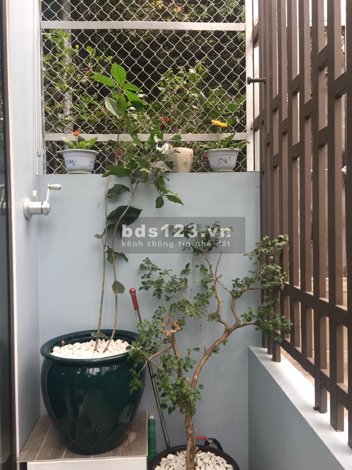 Bán căn nhà 181 Đường Nguyễn Thượng Hiền, Quận Bình Thạnh, dt 21m2, giá 4 tỷ