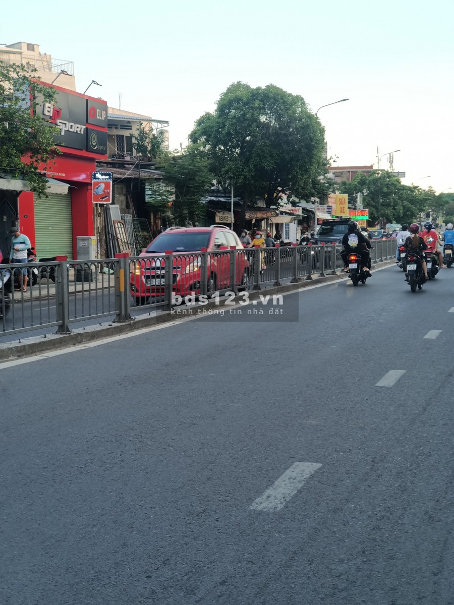 (Gò Vấp)Nhà 2 mặt tiền, vị trí kinh doanh đỉnh, Nguyễn Oanh, dt 60m2, Cấp 4, giá 6.8 tỷ.