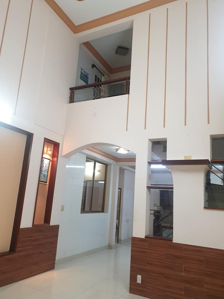 BTCT 4 tầng 5PN Nơ Trang Long đường rộng 20M ra MT 70m2 giá 5.9 tỷ