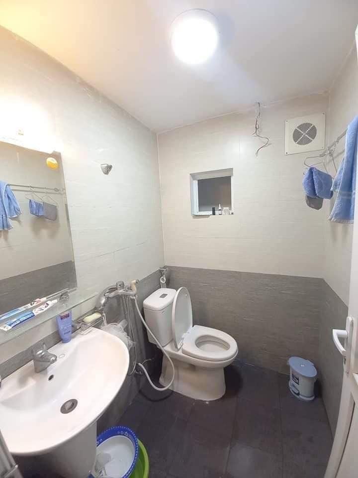 Nhà phố Bạch Mai, DT 32m, giá 2,9 tỷ, cách ô tô 25m, sổ đỏ chính chủ