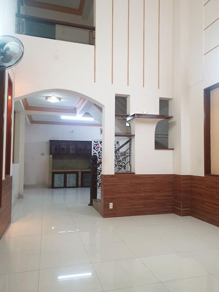 BTCT 4 tầng 5PN Nơ Trang Long đường rộng 20M ra MT 70m2 giá 5.9 tỷ