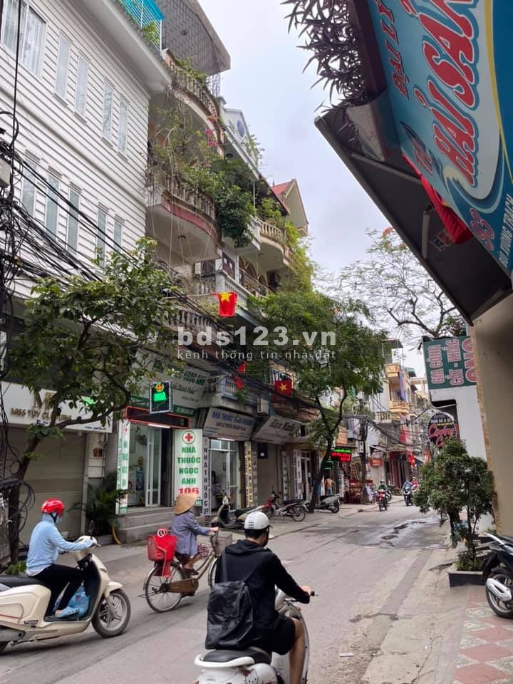Nhà Lô Góc Hai Mặt Đường Kinh Doanh Tấp Nập trung tâm quận Thanh Xuân