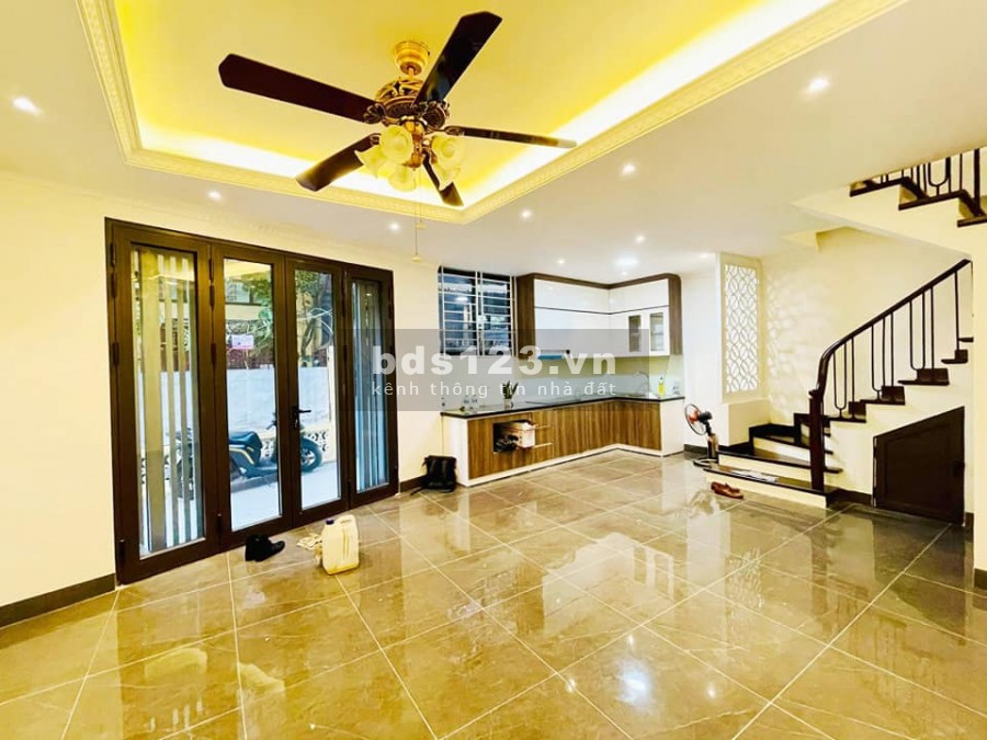 Bán nhà hiếm Hàm Nghi, oto vào nhà, nhà mới, kinh doanh dt 40m2, 6 tầng, giá 5.8 tỷ