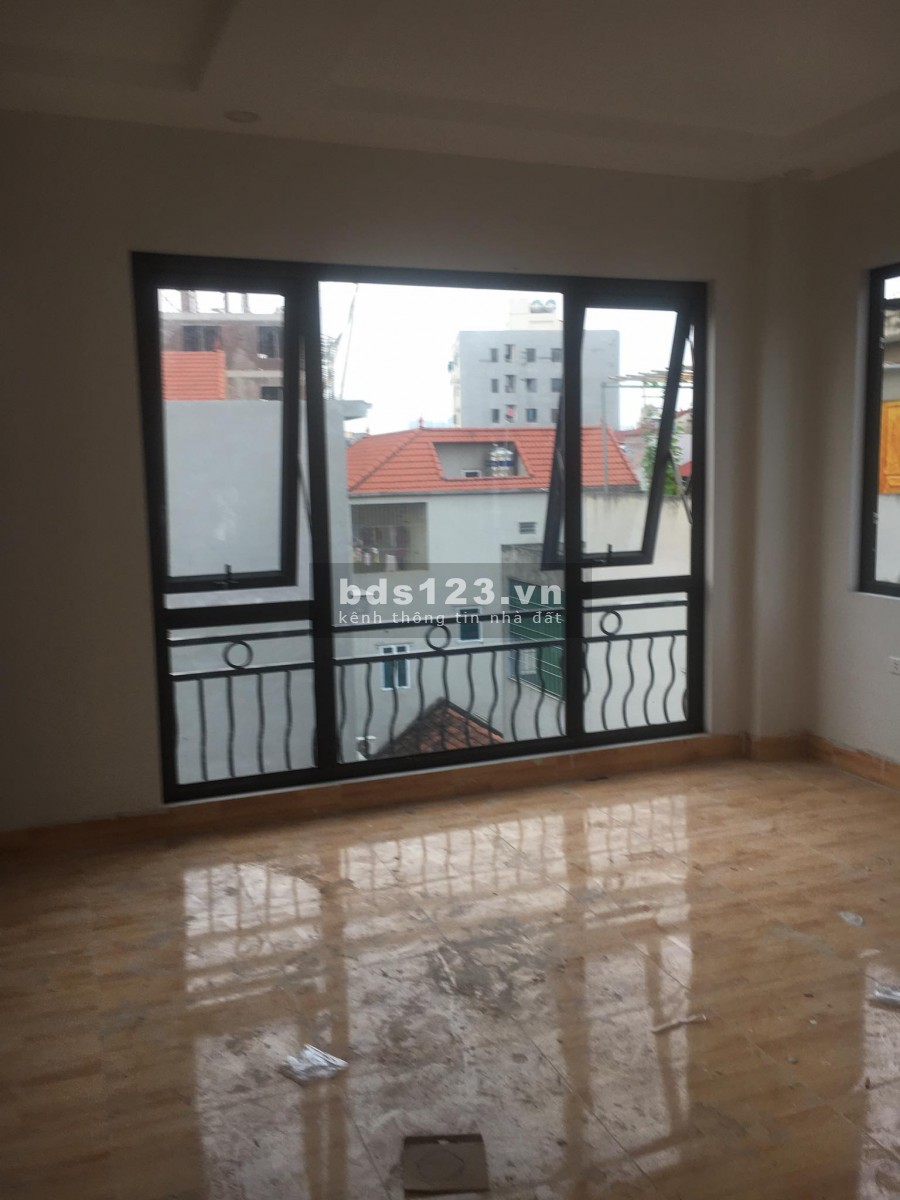 Cần tiền gấp, bán nhà 4 tầng mới xây gía thấp nhất thị trường ở Hậu Ái LH: 086657649