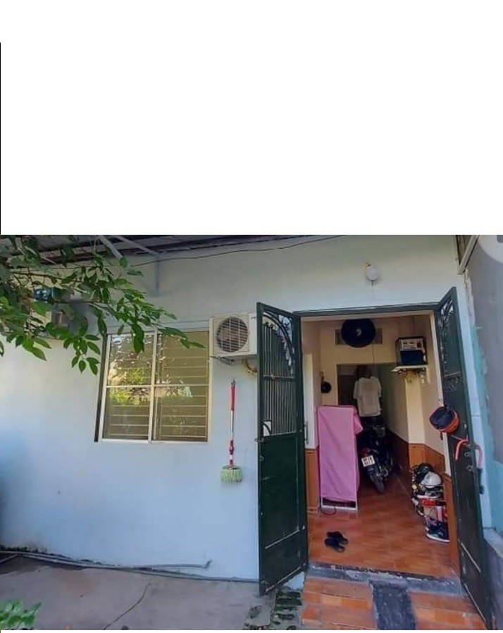 Siêu rẻ, giá đầu tư, Nhà Phố Trạm, Long Biên 52m2 x 2 tỷ 250, nhà đẹp ở ngay LH 0944267031