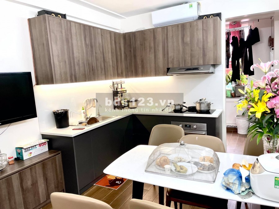 Bán nhà Cầu Đơ 2, Hà Đông, lô góc 3 mặt thoáng, 3 bước ra hồ, dt 42m2, 4 tầng, giá 4.4 tỷ