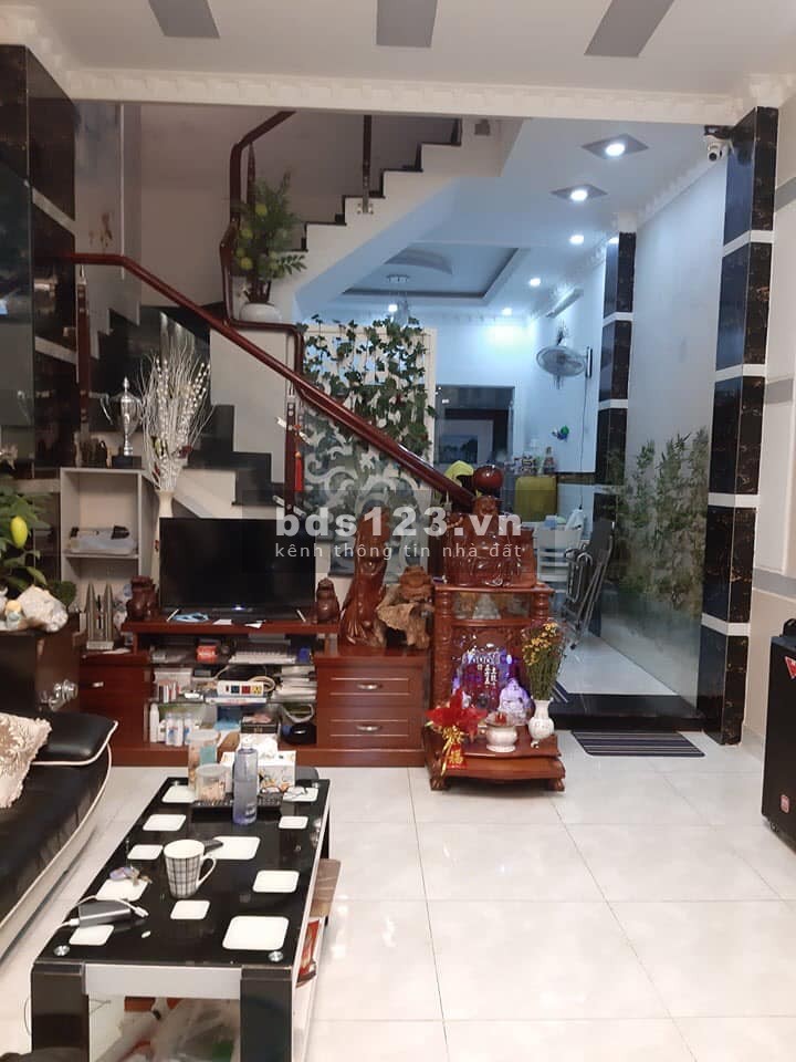 2.6 tỷ Nhà 4 Tầng 4 Ngủ Phố Ngọc Trục, Nam Từ Liêm, Ô Tô gần Tiện Ích 5 Sao