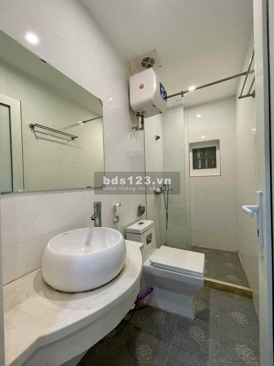 Bán nhà thoáng trước và sau, ô tô dừng đỗ 24/24 Chiến thắng (là khê hà đông) 42m2 4.7 tỷ