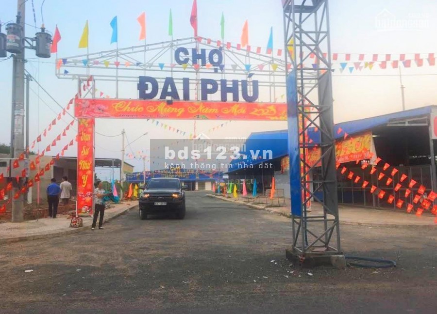 Chính chủ bán gấp 6.400m2 đất vườn ngay đường lớn, sát chợ, giá bán 480 triệu