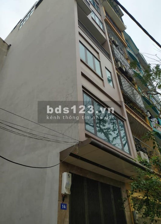 Bán nhà Mỹ Đình ô tô tặng nội thất, dt 40m2, 5 tầng mt 3.8m, nhà mới, chỉ nhỉnh 3 tỷ
