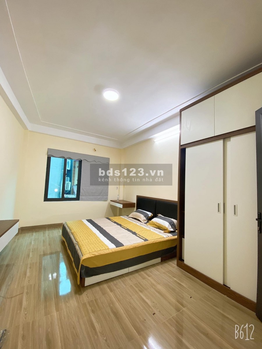 Nhà đẹp Xuân Đỉnh, dt 33m2, 4 tầng, 20m ô tô, với giá 2.95 tỷ, xác vali về ở ngay, lhcc
