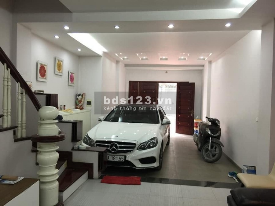 Bán nhà Trần Duy Hưng 2 mặt thoáng, gara ô tô, 48m2, 5 tầng, giá bán 8.6 tỷ