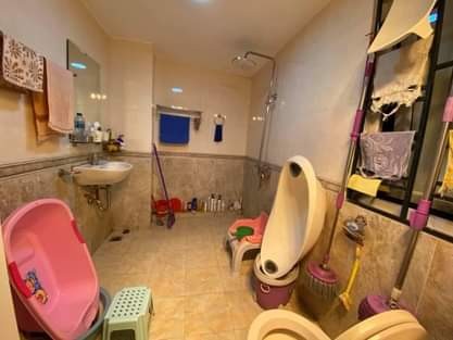 Bán nhà nguyên căn lô góc Minh Khai dt 30m2, đúc 4 tầng, giá 4.9 tỷ Hai Bà Trưng