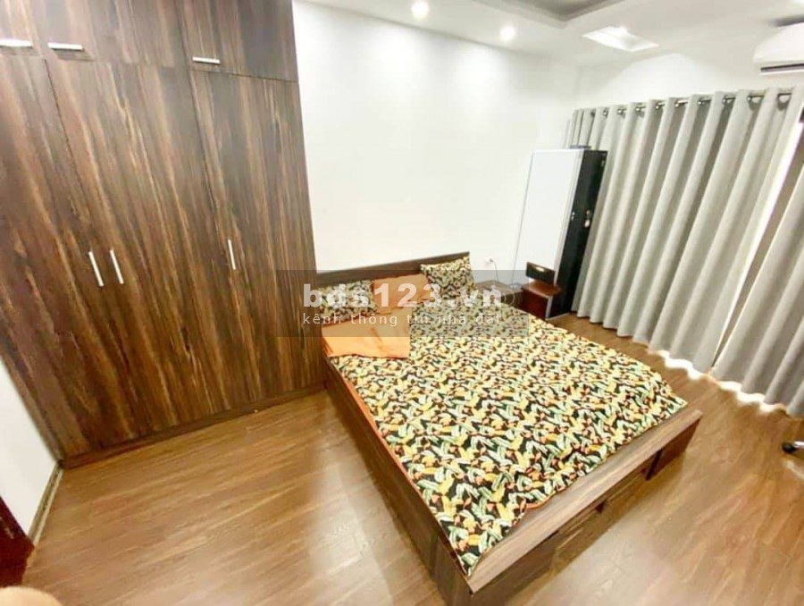 Bán nhà Mỹ Đình diện tích 37m2, 4 tầng, nhà đẹp nội thất xịn sò, giá chỉ 2.6 tỷ