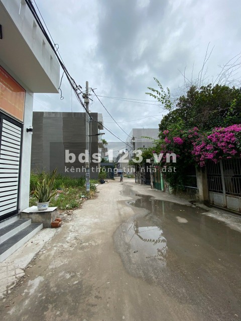 Bán đất thổ cư ngay ngã tư Vườn Lài Quốc Lộ 1A, dt 110m2…