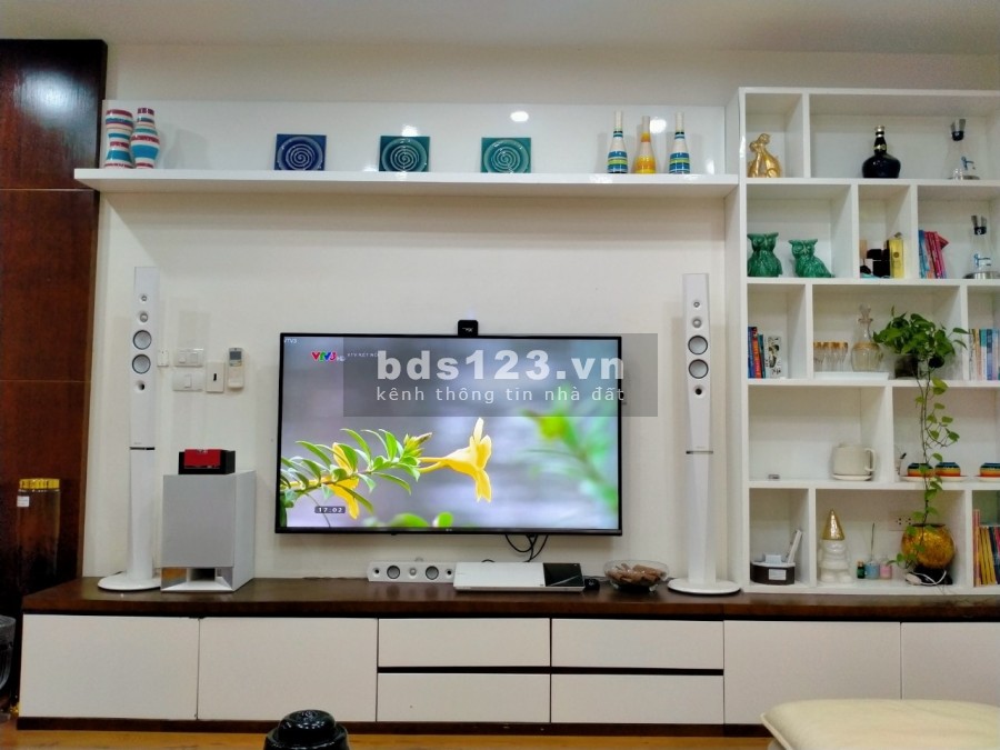  Bán nhà Vũ Xuân Thiều, cạnh Trường TH, 40m2, 5 Tầng, Giá chào 3.3 Tỷ 