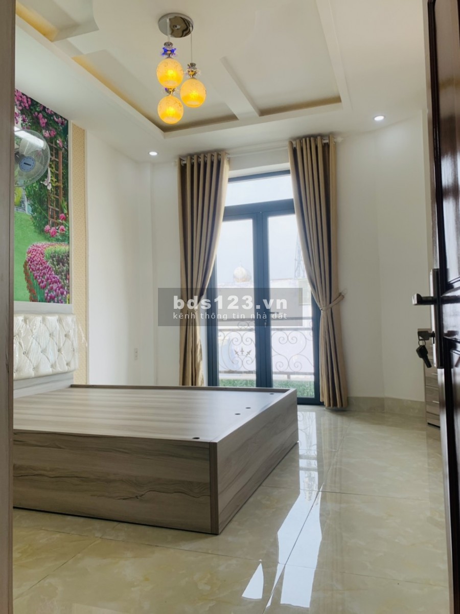 Bán nhà Phạm Văn Chiêu, P.14, Gò Vấp, tổng diện tích 242m2, giá chỉ có 6.65 tỷ, lhcc