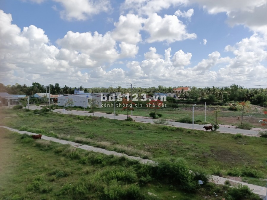 Đất ở khu dân cư Thạnh Phú mặt tiền đường lớn Gíá đầu tư