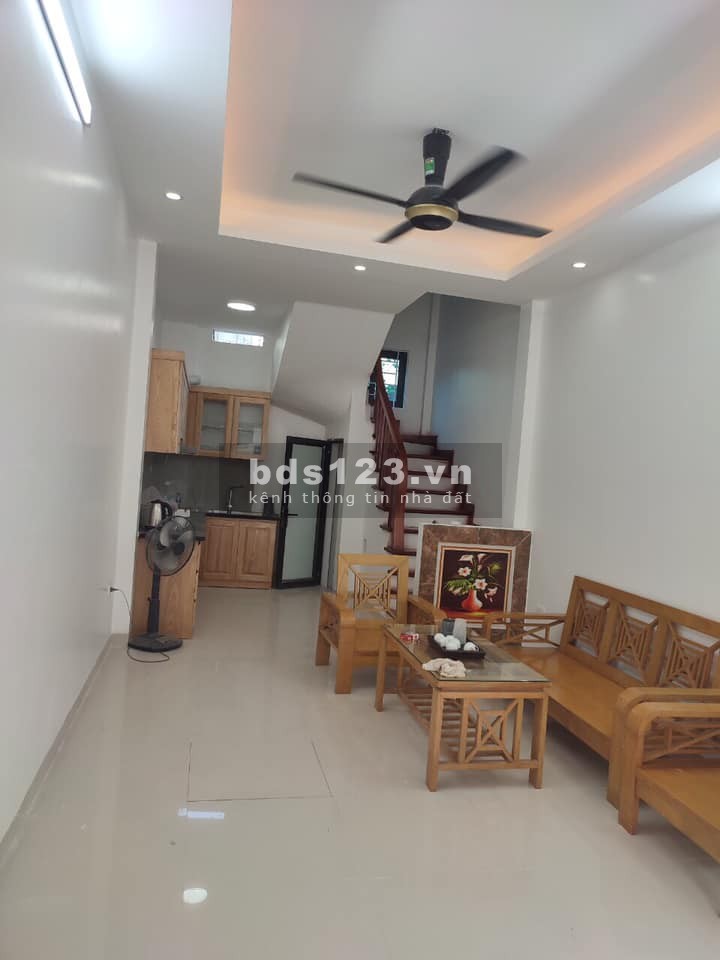 Bán nhà phố Văn Trì, Minh Khai, ô tô đỗ cửa dân cư tốt, an sinh đỉnh cao, sổ sẵn