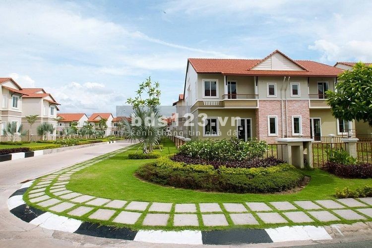 Chính chủ cần bán nhà tại Hà Đông, nhà tự xây ôtô tránh nhau,quay đầu thoả mái.Giá chào 2tỷ6