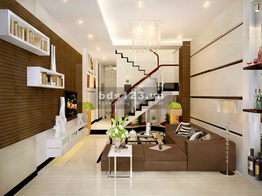 Nhà 2 lầu 1 trệt nội thất tiện nghi ngay Phan Đăng Lưu, sau chợ, đường lớn