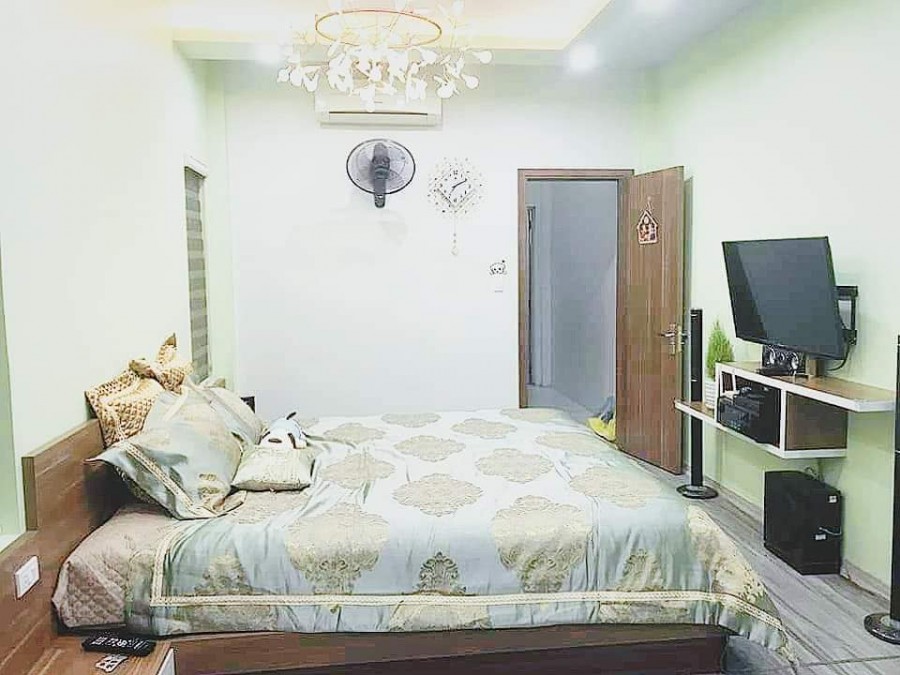 Bán nhà Lê Thanh Nghị diện tích 44m2, giá nhỉnh 4 tỷ, lh 0962458616, ở và kinh doanh đỉnh