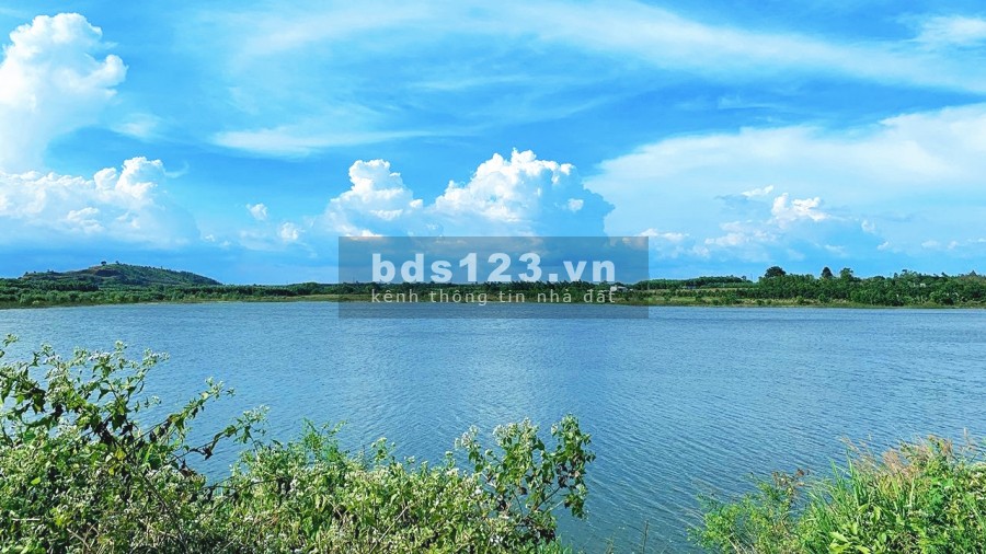 Đất mặt tiền hồ Suối Môn, Xe hơi vào tận nơi, View đẹp, Giá rẻ, Sổ đỏ, giá thoả thuận