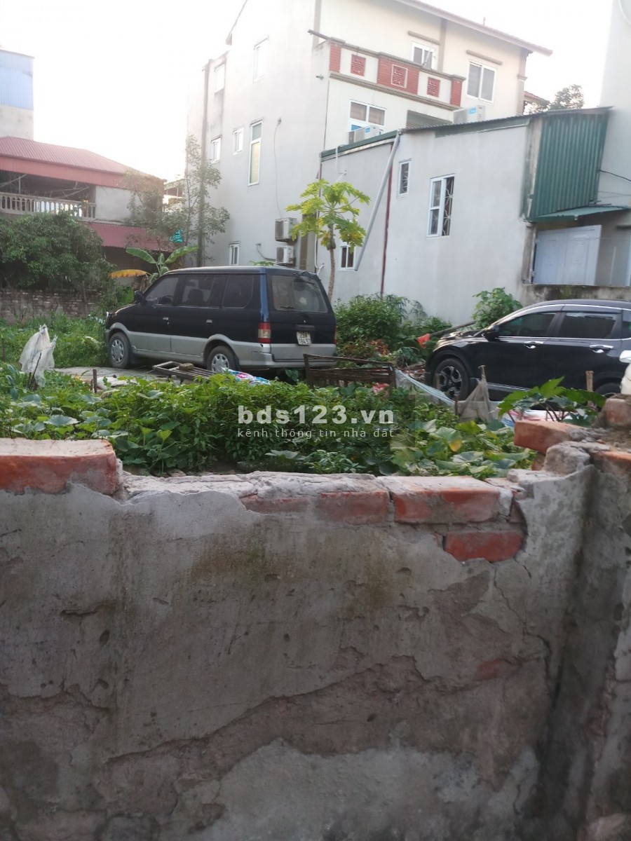 Bán đất. Vĩnh Trung, ô tô vào nhà ở sướng, mt 4m, giá 48m2, giá 1.39 tỷ, lhcc