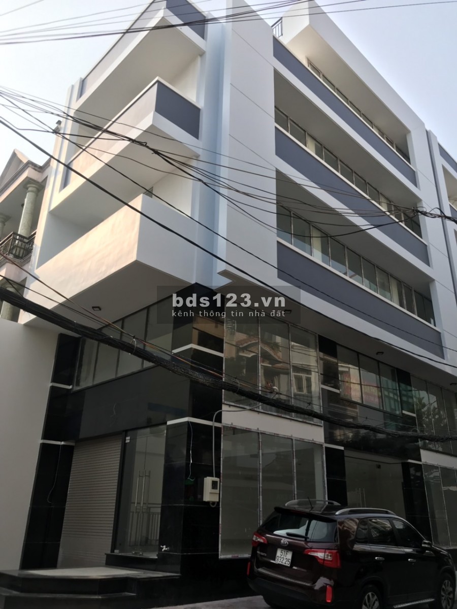 Cho thuê nhà Lê Văn Huân, Quận Tân Bình, diện tích 7x20, nhà có hầm trệt 4 lầu