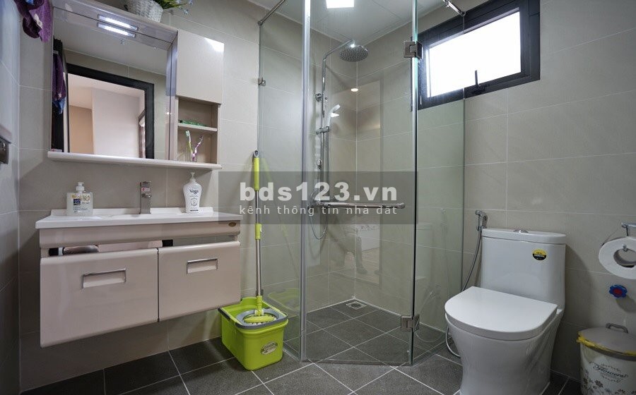 Bán căn hộ góc Lạc Hồng Westlake 2 ngủ, full nội thất siêu đẹp, view sông Hồng, Giá liên hệ: 0973781843 Ánh.