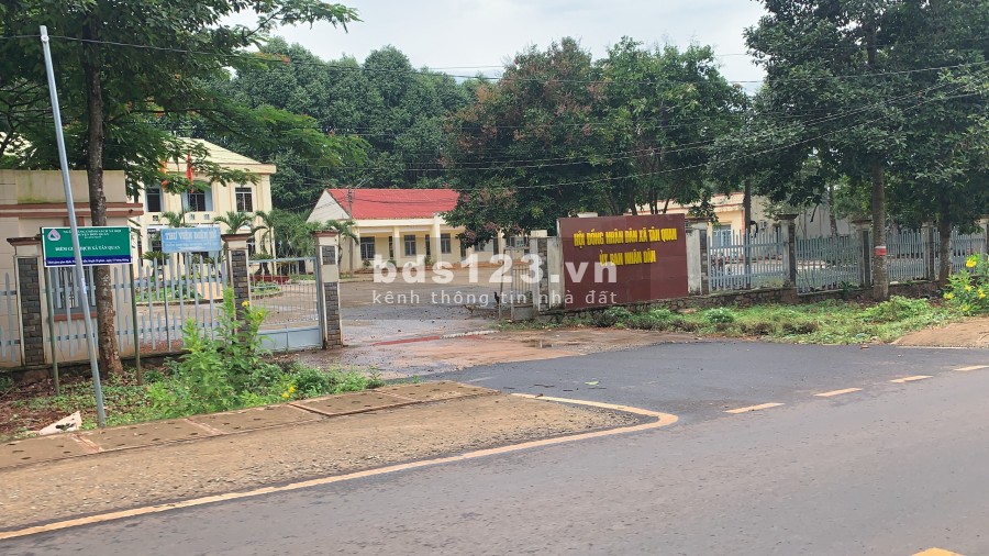 Chính chủ bán gấp 6.400m2 đất vườn ngay đường lớn, sát chợ, giá bán 480 triệu
