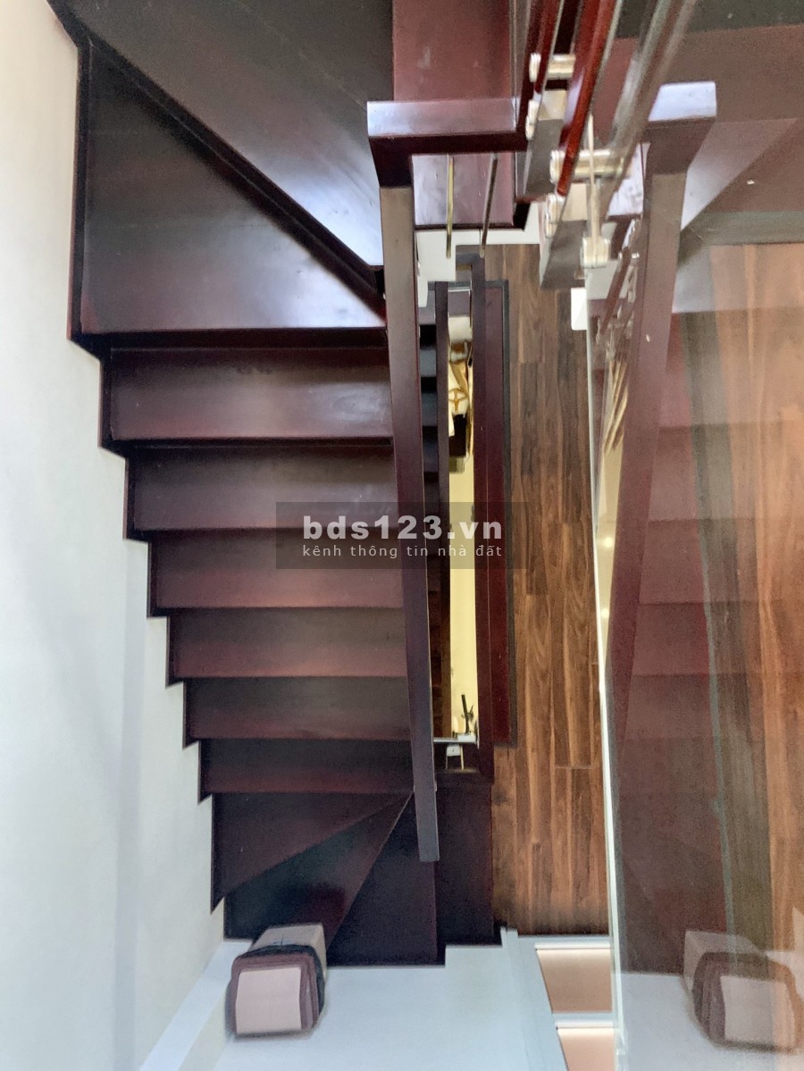 Bán nhà 3 tầng, kiệt Lê Đình Lý, Vĩnh Trung, Quận Thanh Khê, Đà Nẵng, giá thương lượng