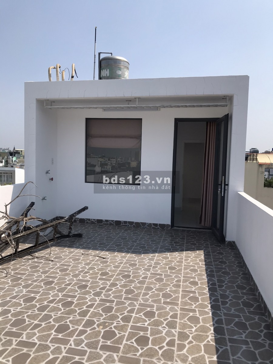 Nhà phố mặt tiền Đất Thánh gần chợ Tân Bình, giá bán 12.4 tỷ, xe ra vào tránh nhau thoải mái
