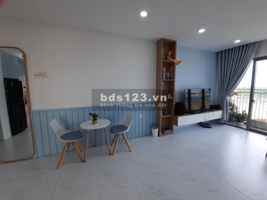 Bán nhanh căn 2 pn cc Palm Heights dt 85m2, căn góc full nội thất, giá 4.6 tỷ, bao ra sổ, lh 0932151002