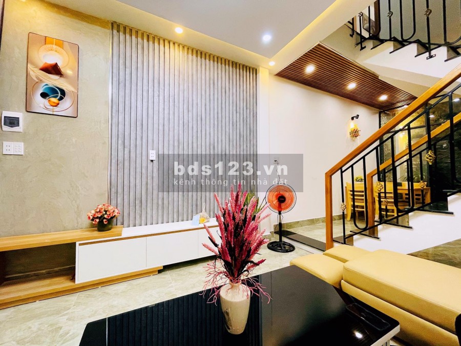 Bán nhà nguyên căn 2 tầng kiệt 133 Trần Cao Vân Quận Thanh Khê giá bán 2,6 tỷ