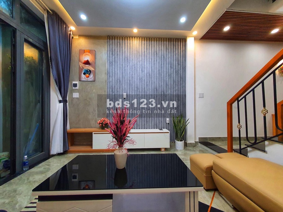 Bán nhà nguyên căn 2 tầng kiệt 133 Trần Cao Vân Quận Thanh Khê giá bán 2,6 tỷ
