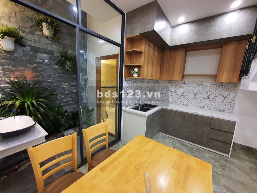 Bán nhà nguyên căn 2 tầng kiệt 133 Trần Cao Vân Quận Thanh Khê giá bán 2,6 tỷ