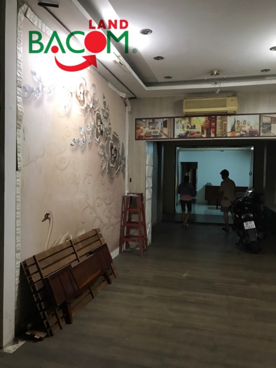 Bán Nhà MT đường Đồng Khởi p. Trảng Dài TP Biên Hòa ngay vòng xoay Tân Phong giá rẻ.