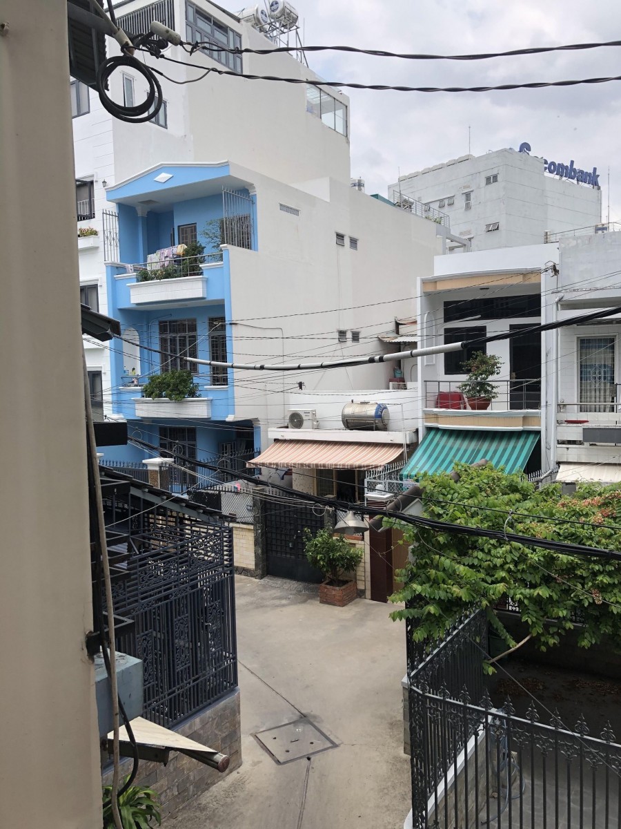 Hẻm xe hơi Phan Đăng Lưu Quận Phú Nhuận giá đầu tư 62m2 giá rẻ 6 tỷ. LH 0376966383