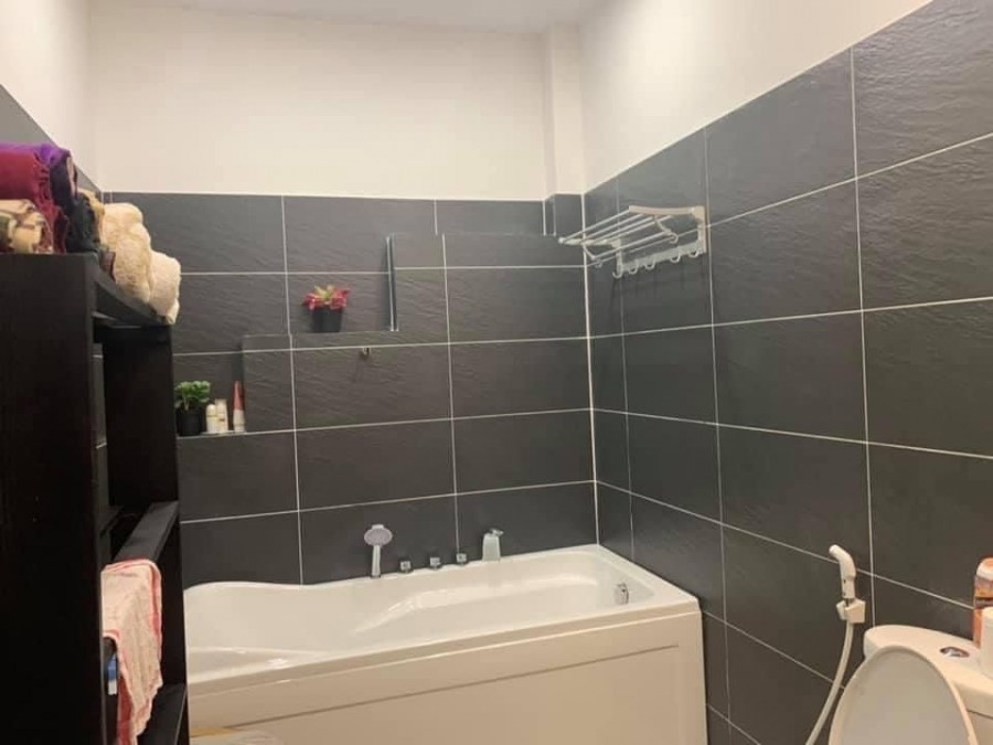 Mặt tiền kinh doanh Phan Xích Long đường Hoa Phú Nhuận, mt 9m, lh 0376966383