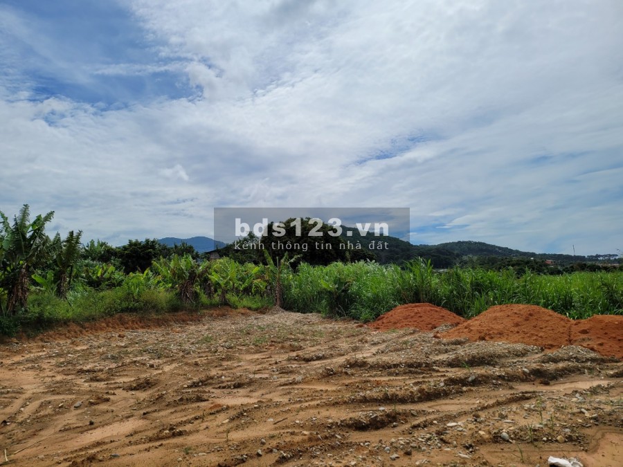 Bán đất kèm nhà đất view sông Đa Nhim, thị trấn Dran, phù hợp để đầu tư nghỉ dưỡng