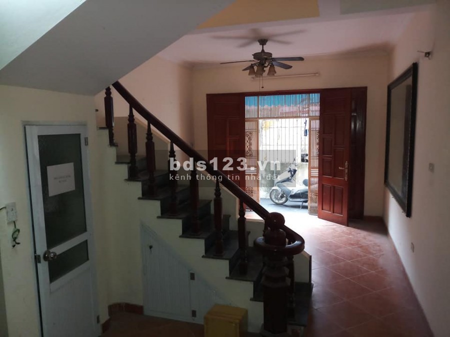 Đại Mỗ ô tô vào tận nhà. Ngõ siêu to khổng lồ, 5 tầng*42m giá chỉ hơn 3 tỷ không có căn thứ 2