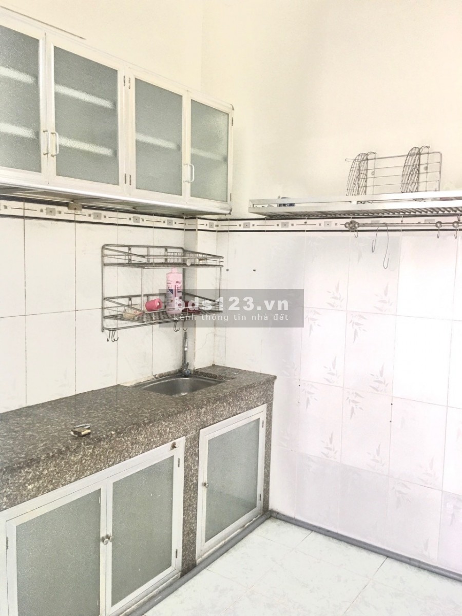 Bán nhà nguyên căn diện tích 202m, 1 trệt, 1 lầu, giá 3.9 tỷ, phường 5 Phú Nhuận, lhcc