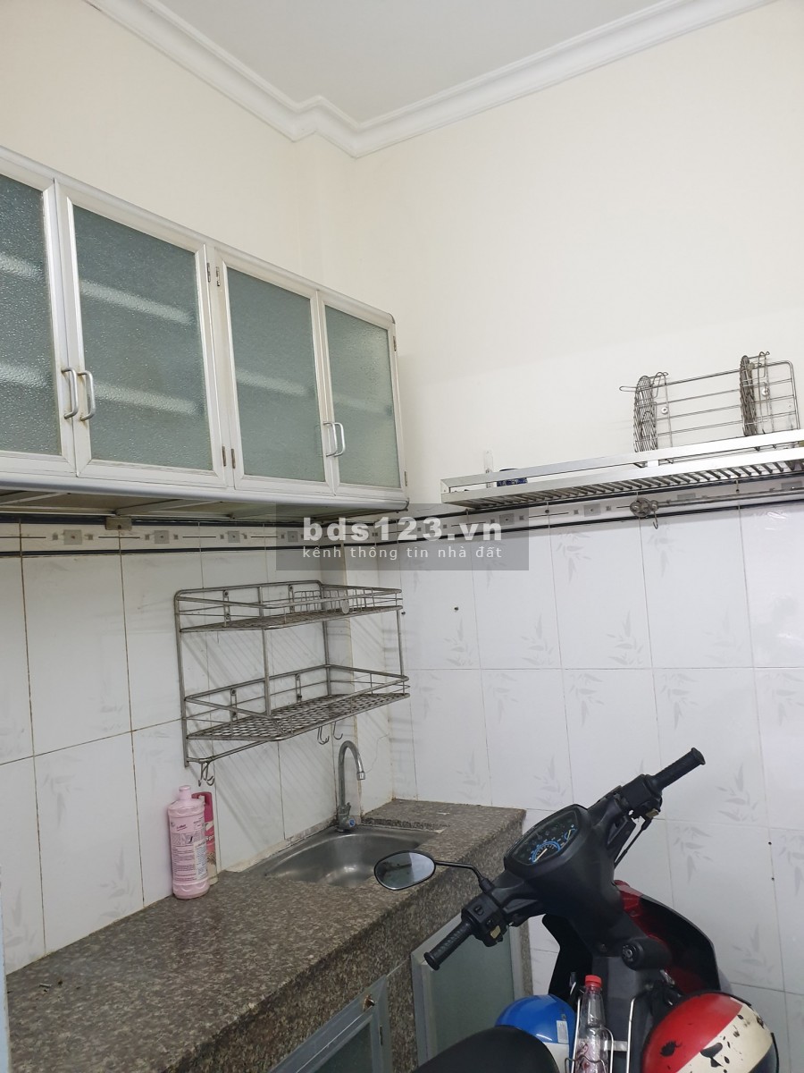 Bán nhà nguyên căn diện tích 202m, 1 trệt, 1 lầu, giá 3.9 tỷ, phường 5 Phú Nhuận, lhcc