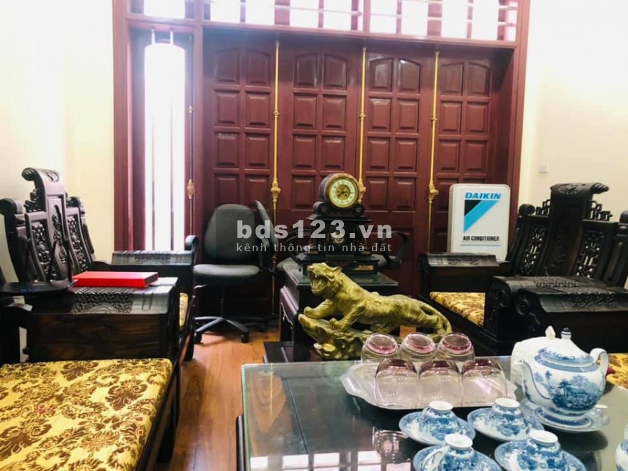 Bán nhà phân lô quân đội, an sinh đỉnh, phong thủy tốt, Quận Cầu Giấy, 6 tầng