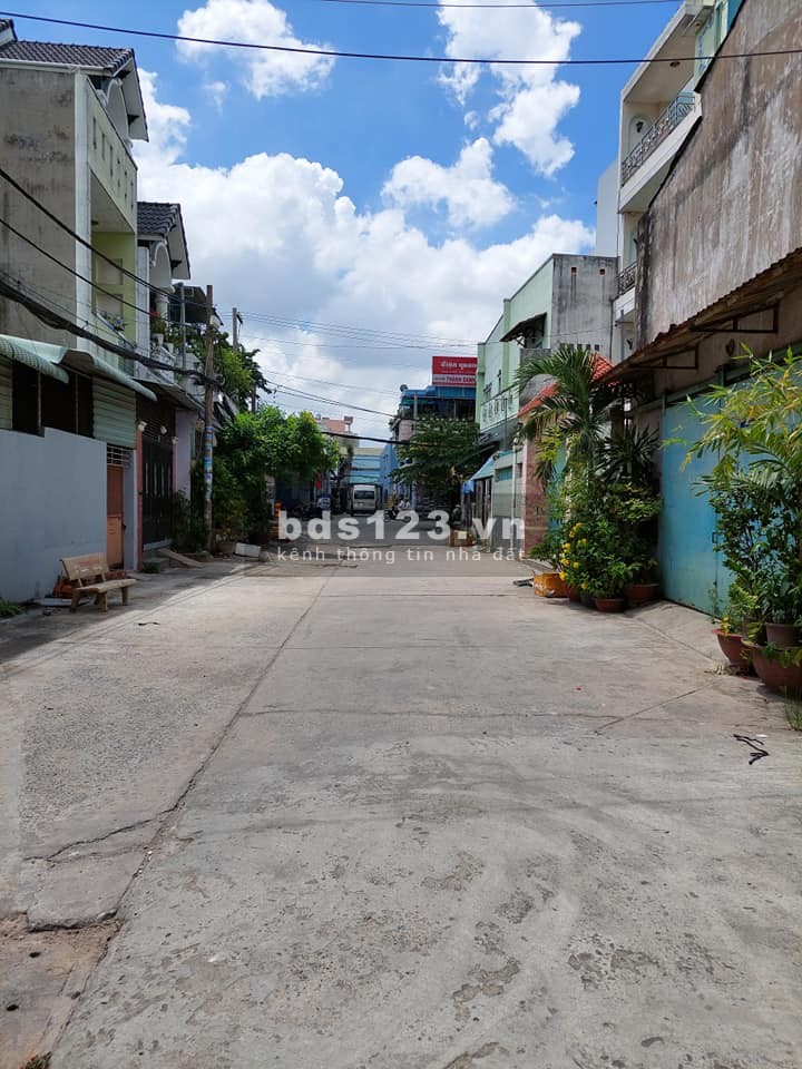 Bán nhà hẻm xe hơiThoại Ngọc Hầu, dt 76m2(5.5x14), 5 tầng, 5PN,…