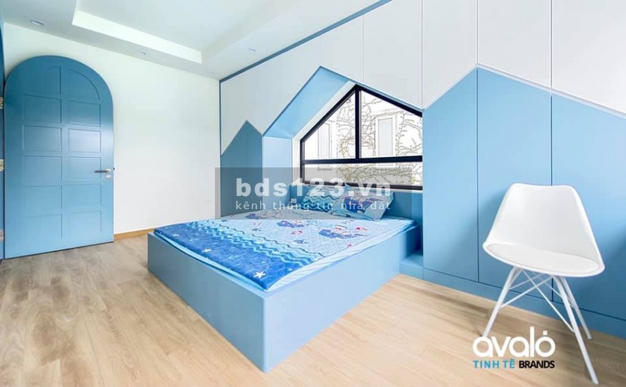 Biệt thự BT08 Việt Hưng - 167m2 x 3 tầng x Mặt tiền 9.8m - Giá 21 tỷ